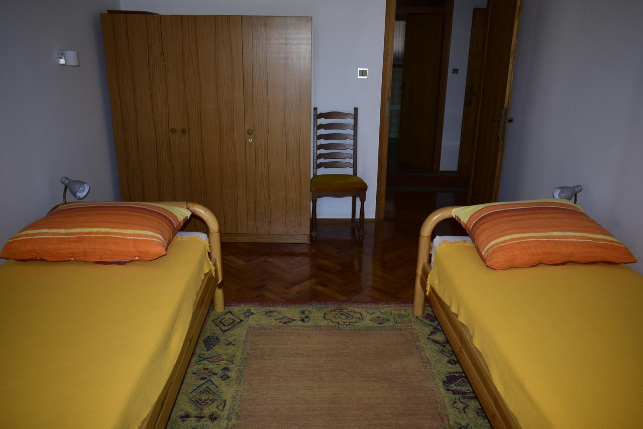 Apartment Faith Malinska Exterior foto